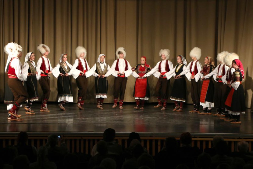 Horvát folklór est