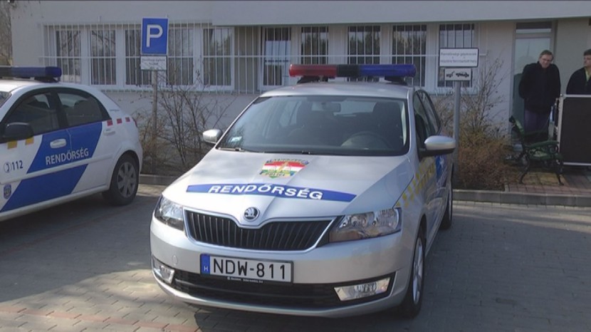 Új rendőrautó Százhalombattán