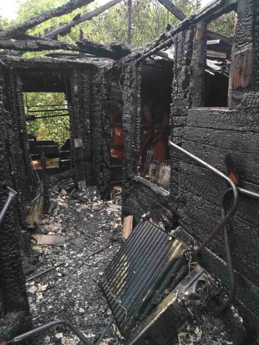 Villámcsapás miatt leégett egy épület