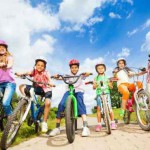 Kids_biking_Sergey_Novikov_Fotolia_large