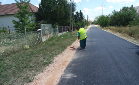 Aszfaltoztak a Selmeci utcában