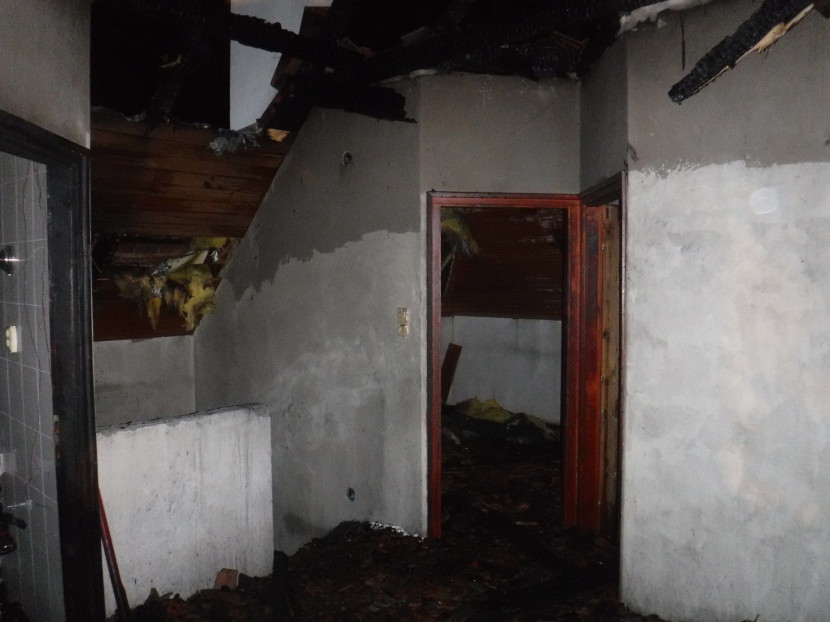 Kigyulladt egy családi ház Budaörsön