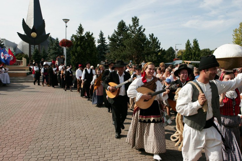 Summerfest: világsztárok, világzene, folklór