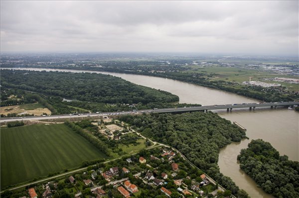 Új forgalmi rend lép életbe az M0 felújítása kapcsán